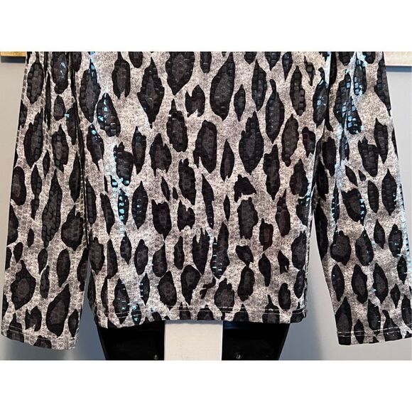 Erin by Erin London  Animal Print Jacket, size PM - Picture 8 of 12